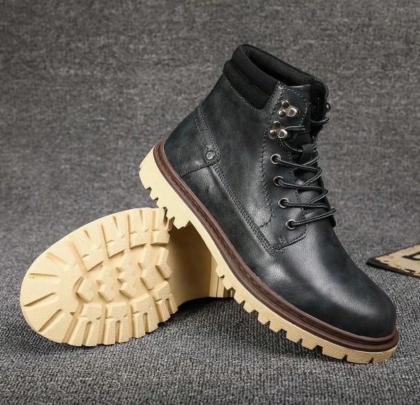 outdoor shoes
