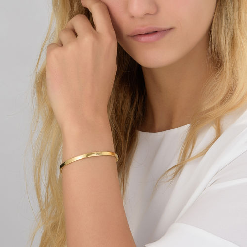 18k Gold-Plated Engraved Bangle Bracelet