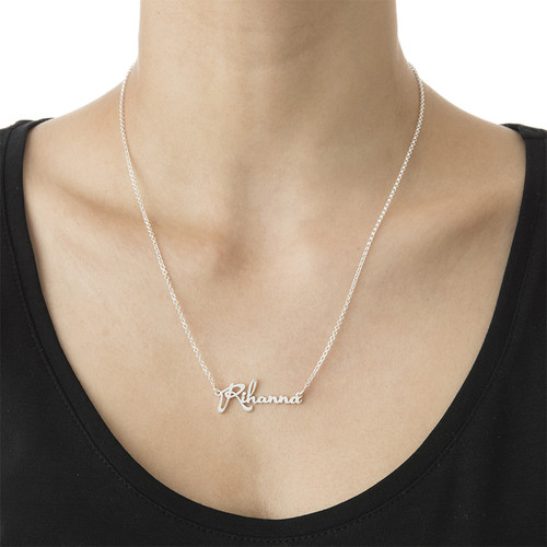 Signature Delicate Celebrity Name Necklace