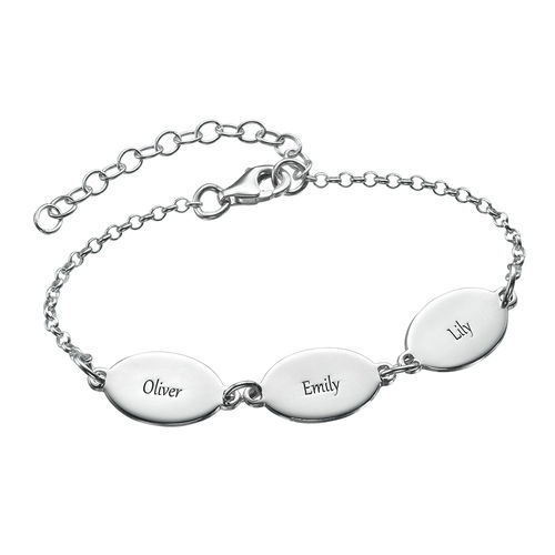 Mom Bracelet with Kids Names - Oval Design in Sterling Silver