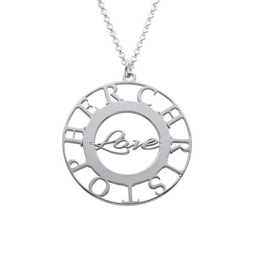 Mom Circle Necklace in Sterling Silver