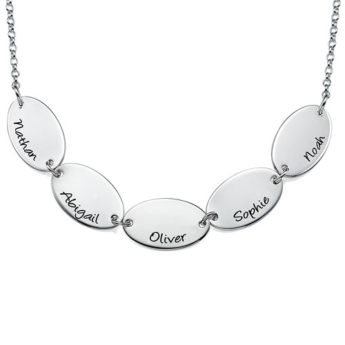 Mother Necklace with Kids Names - Oval Shaped in Sterling Silver