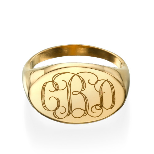 Oval Monogram Signet Ring in 18k Gold Plating