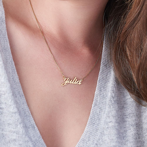 Small Classic Name Necklace in 18k Gold-Plated