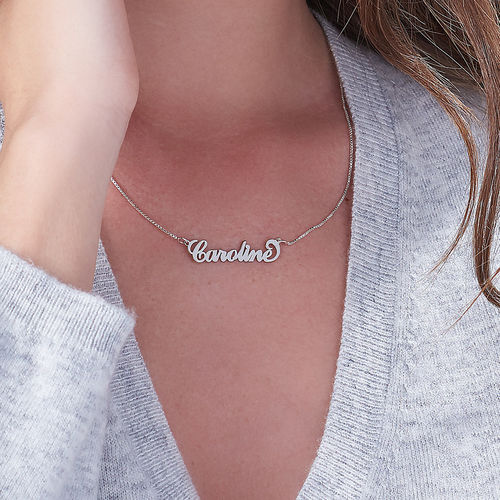 Small 14k White Gold “Carrie” Style Name Necklace