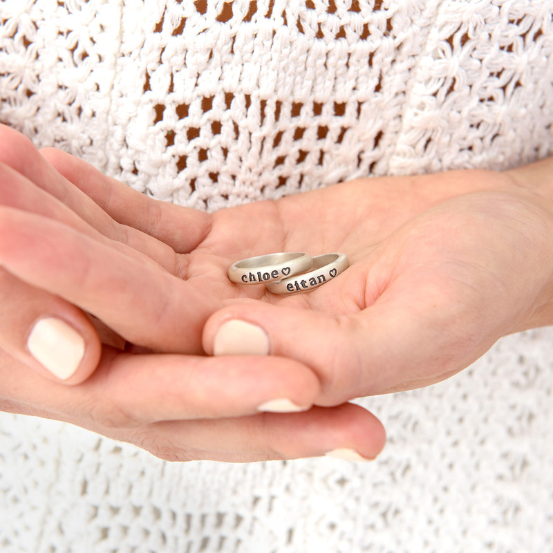 Stackable Engraved Ring with Names in Sterling Silver