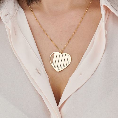 Mom Heart Necklace in Gold Plating